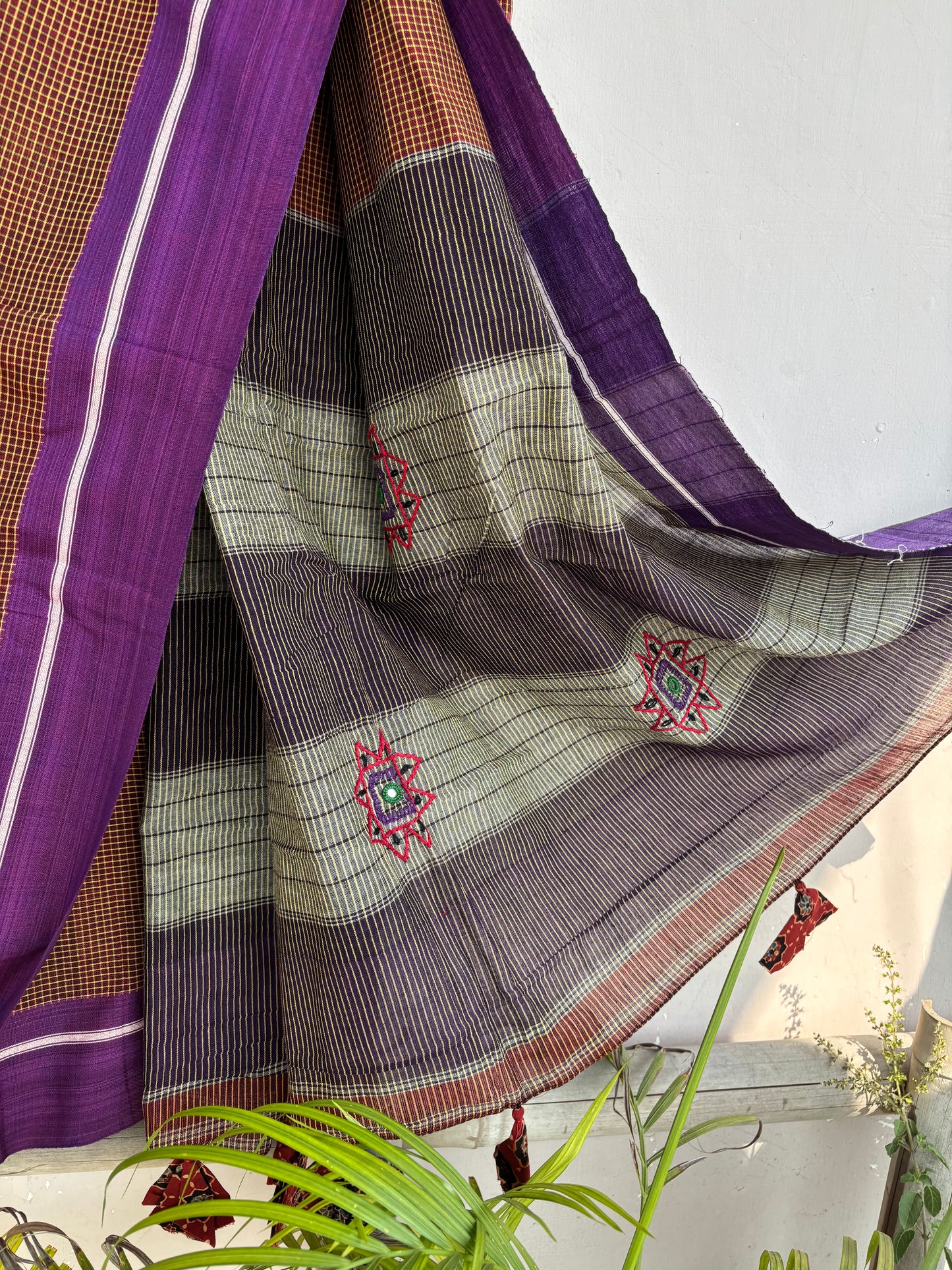 Handwoven Brick Brown & Purple Patteda Anchu Saree