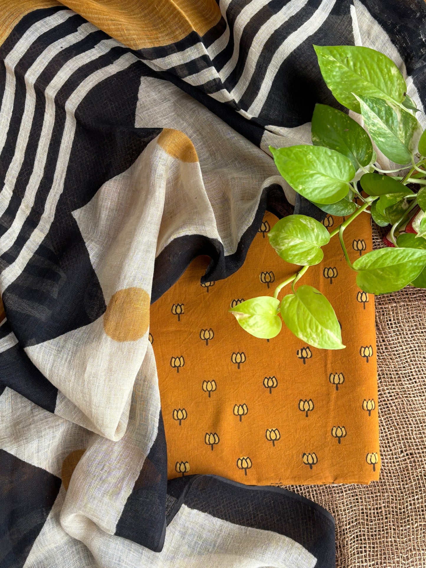 Yellow lotus set with linen dupatta