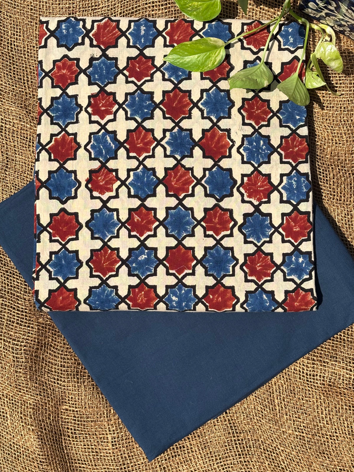Ivory-blue set