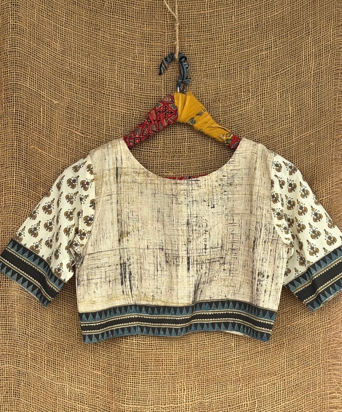 Ivory brush print patchwork sleeves blouse