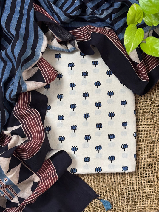 Ivory -blue lotus set