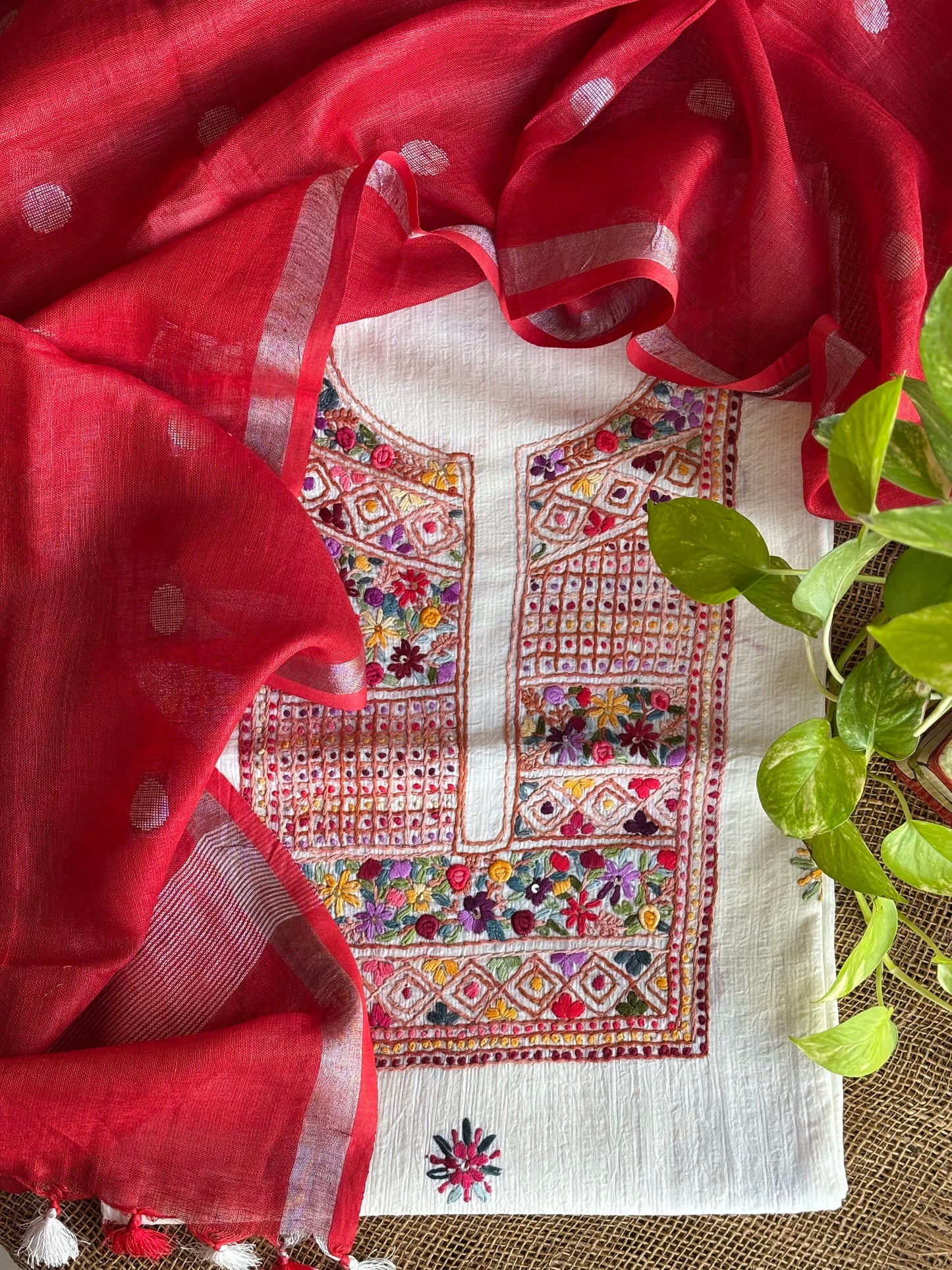 Red - ivory embroidered set