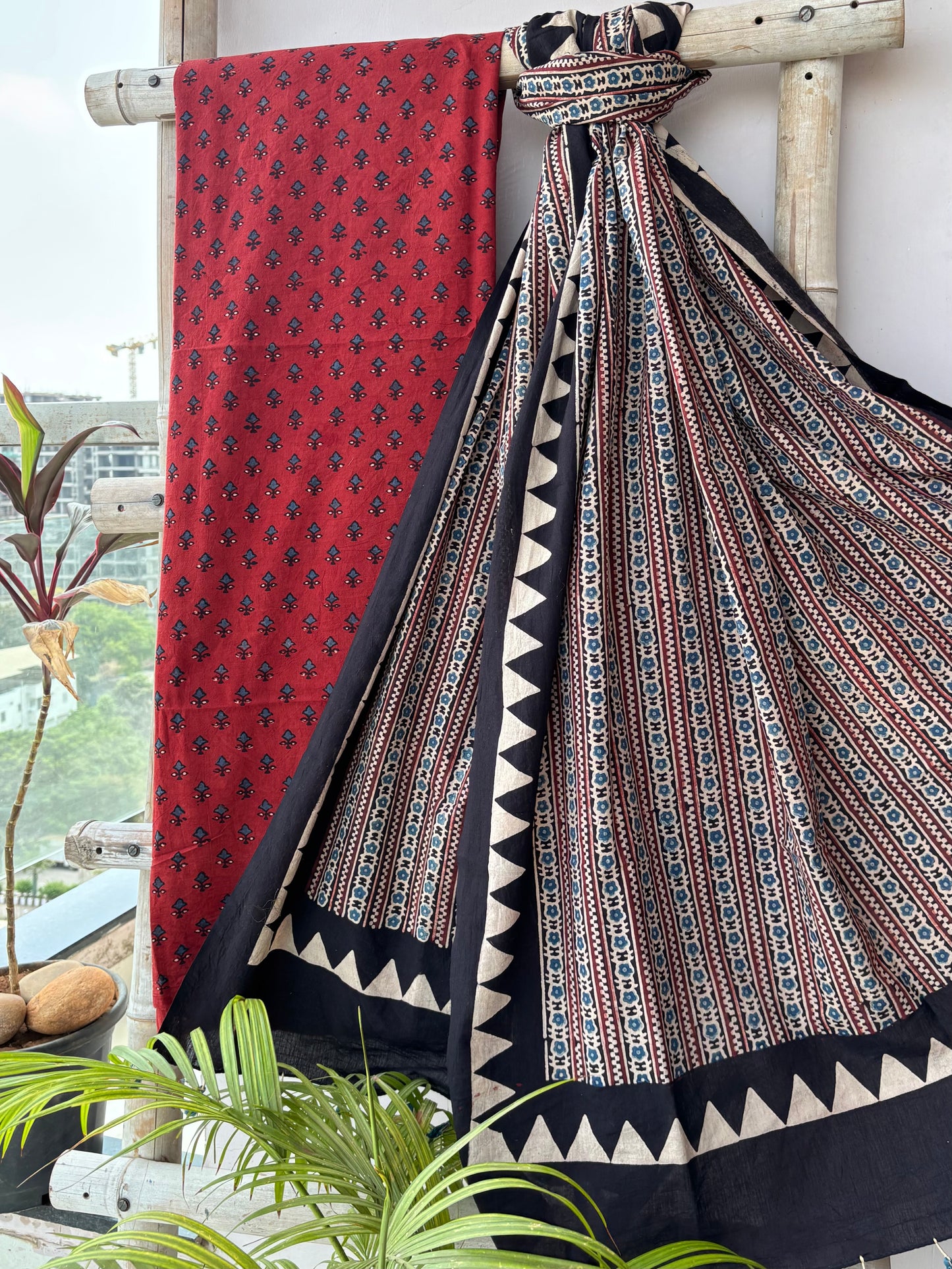 Madder -black ajrakh set