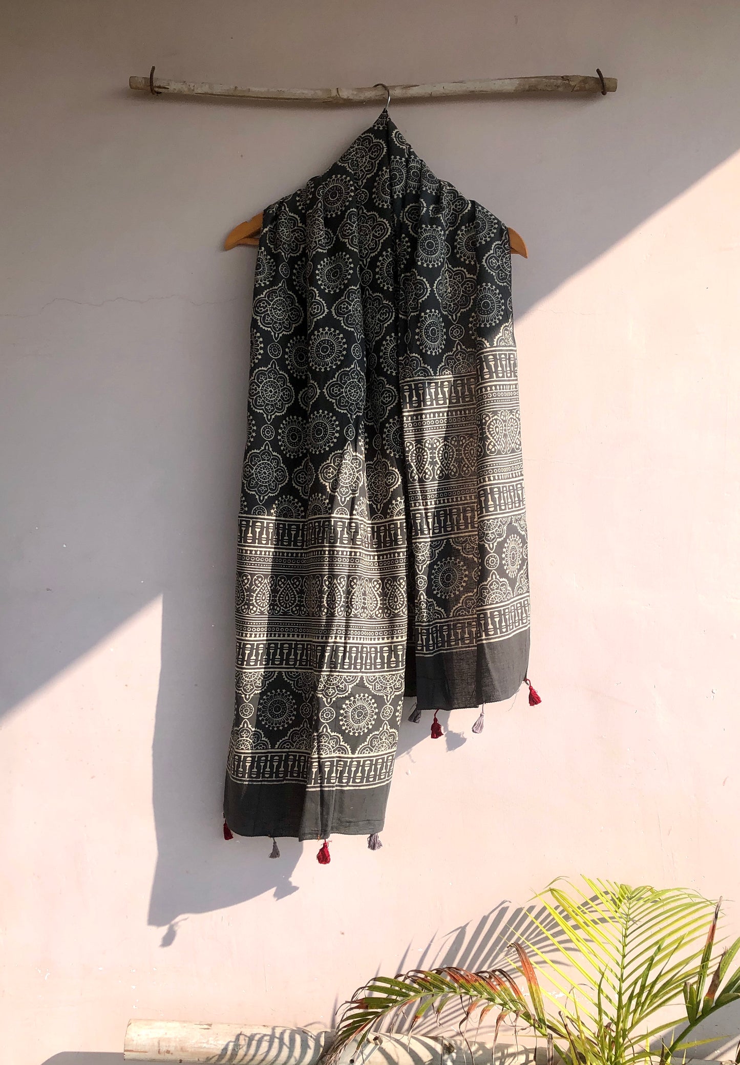 Deep Grey Zigzag Stole