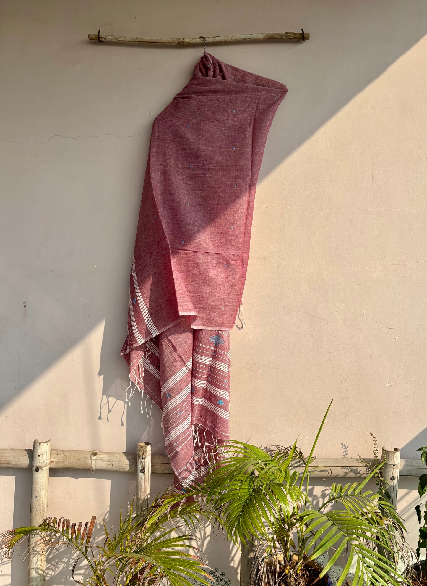 Pale Pink Handwoven Jamdani Dupatta