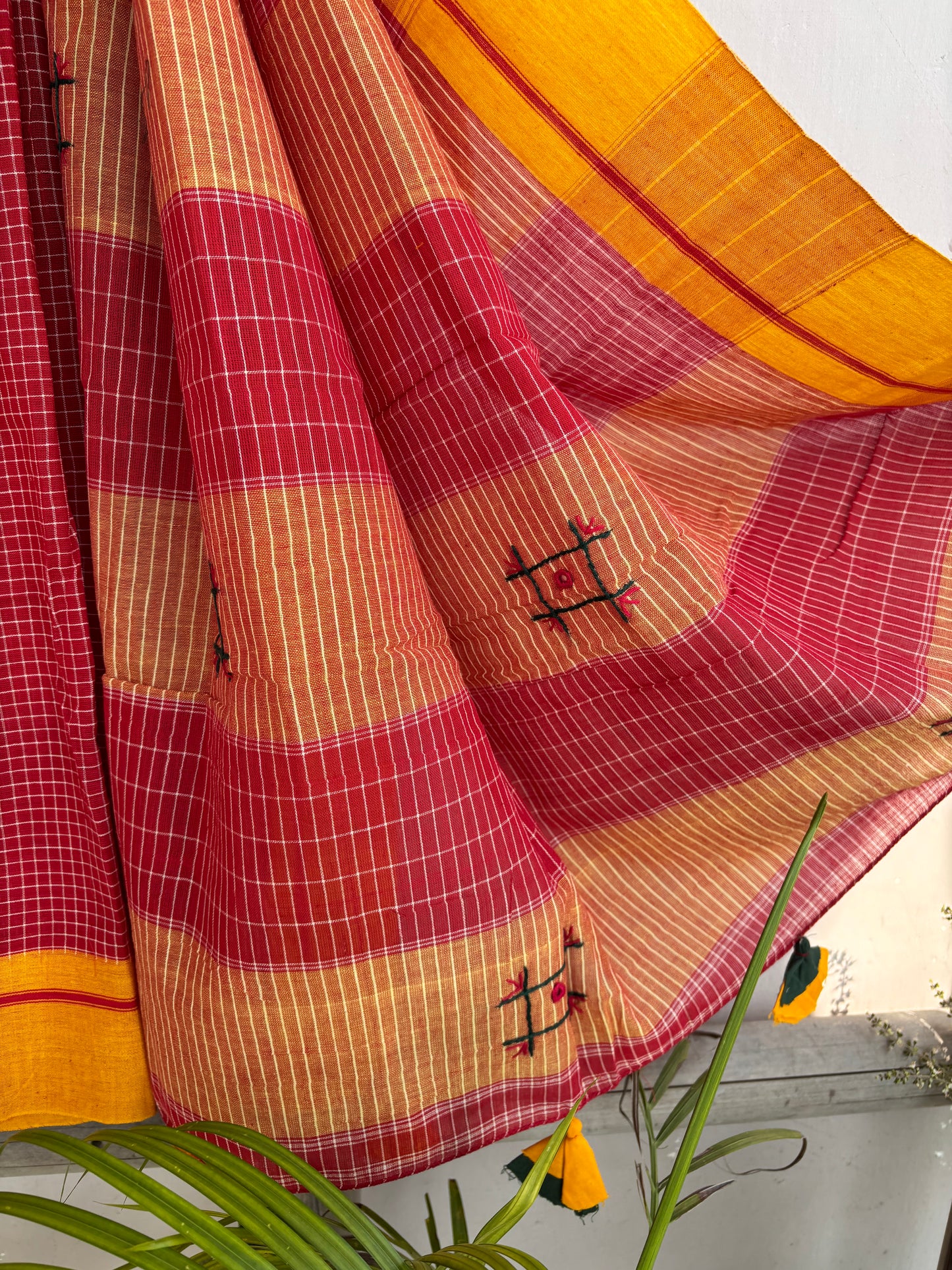 Handwoven Red & Yellow Patteda Anchu Saree