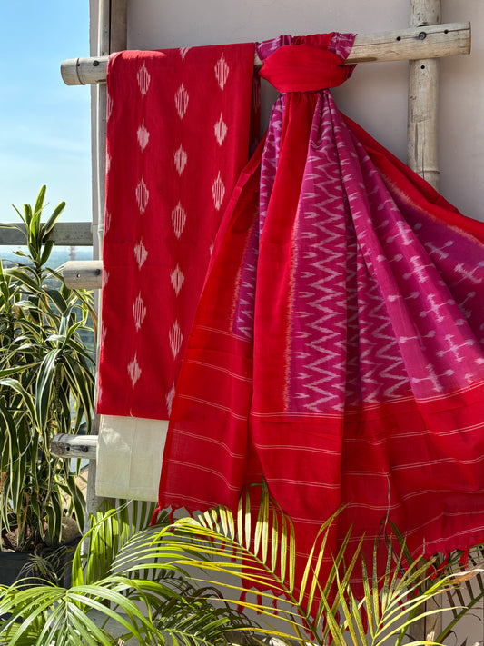 Red Ikat Set